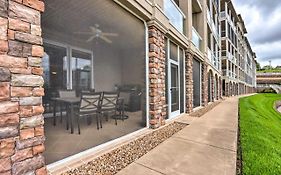 Condo With Lakefront Patio And Community Perks!